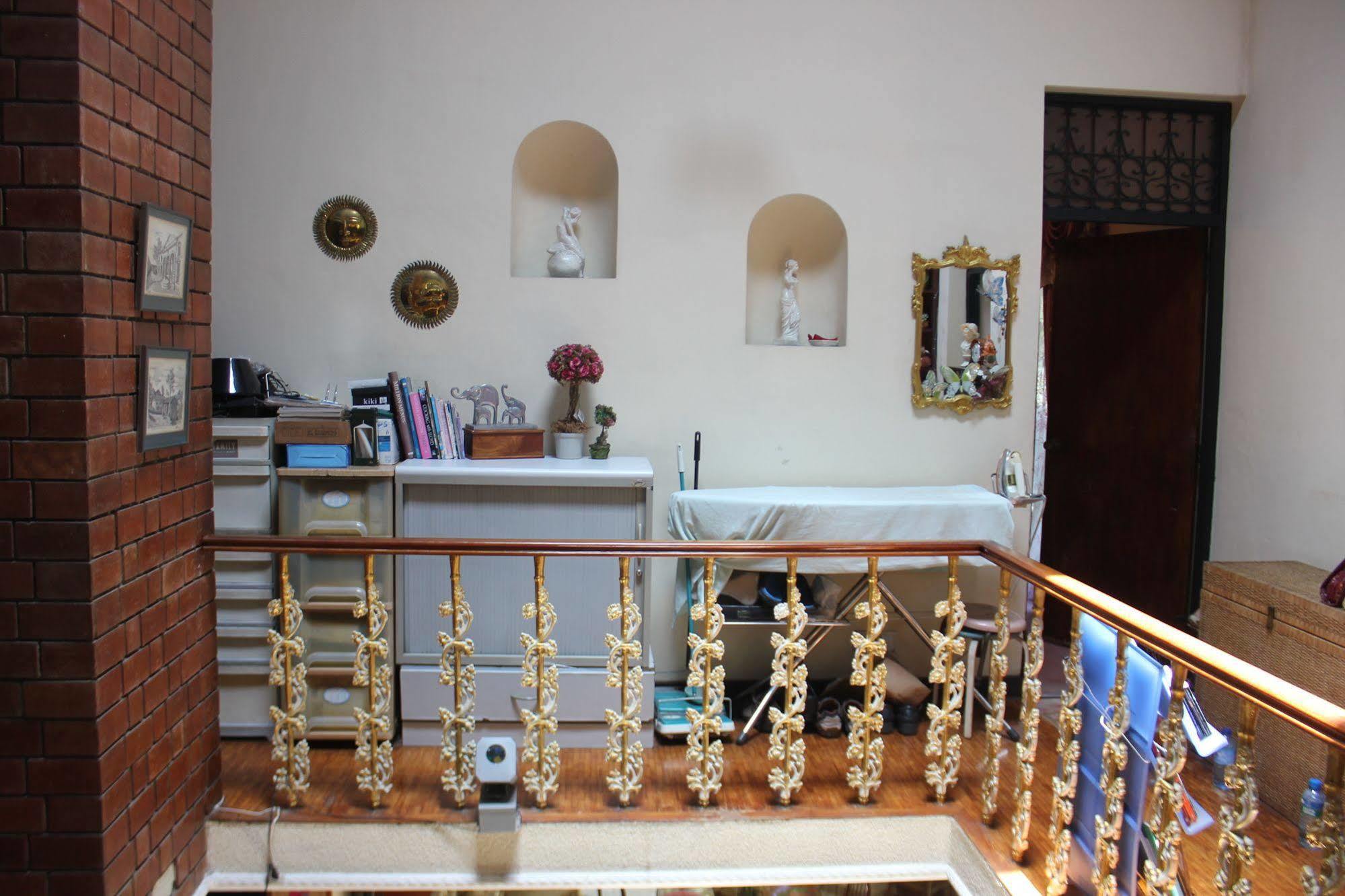 Vista Garden Guest House Коломбо Екстериор снимка