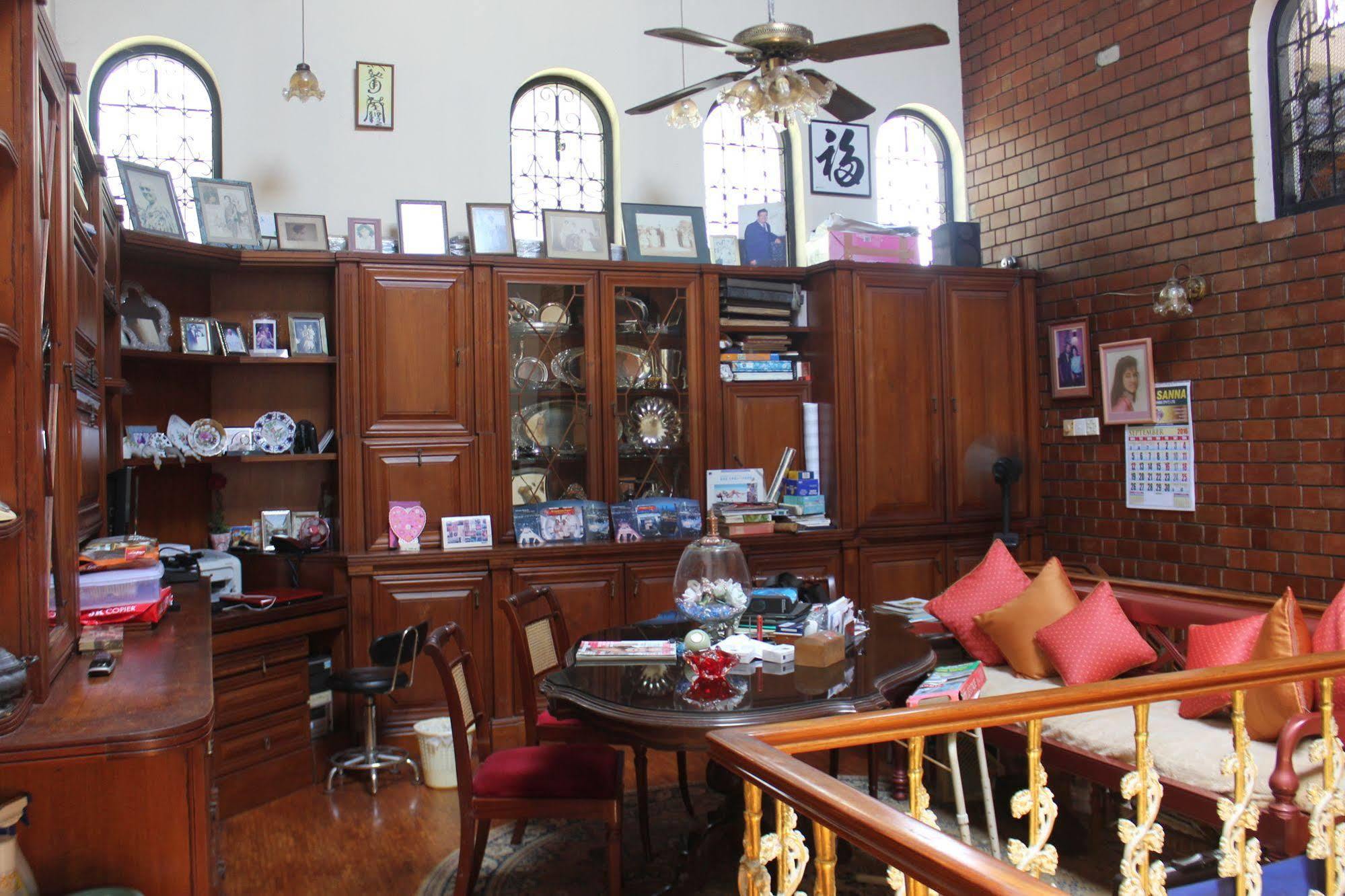 Vista Garden Guest House Коломбо Екстериор снимка